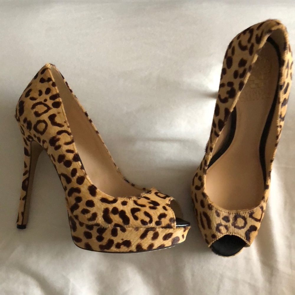 NEW Vince Camuto heels